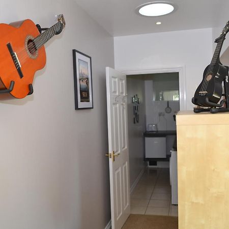 Beautiful Studio In Ely Luaran gambar